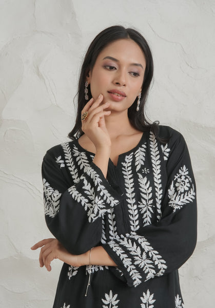 Gharana India Modal Fine Cotton Chikan Kari Kurta – Black