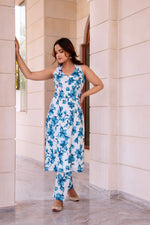 Thumbnail for Pomcha Jaipur Kapas Blue Lilly Sleeveless Co-Ord Set - Distacart