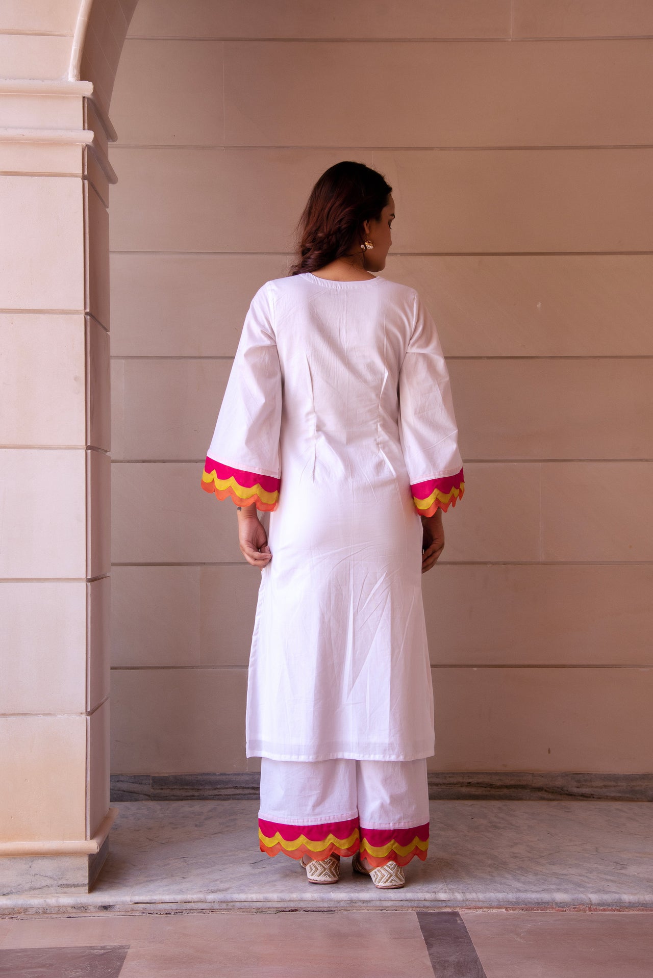 Pomcha Jaipur Kapas Rangbirangi White Co-Ord Set
