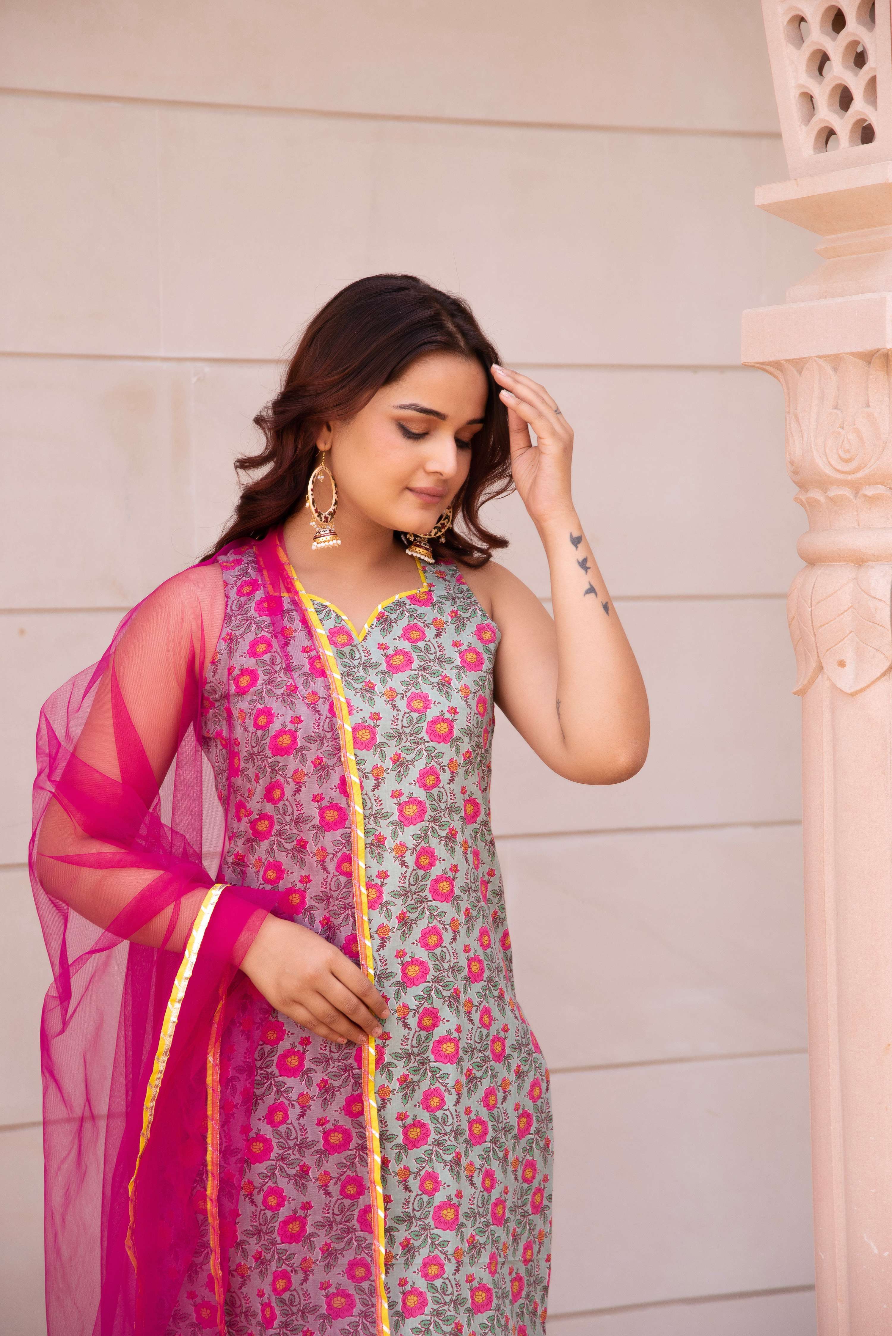 Pomcha Jaipur Kapas Pink Floral Sleeveless Suit Set - Distacart