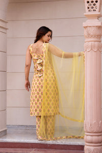 Thumbnail for Pomcha Jaipur Kapas Lemon Yellow Floral Sleeveless Suit Set