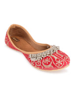 Thumbnail for Desi Colour Women Indian Ethnic Footwear-Red Gungroo - Distacart