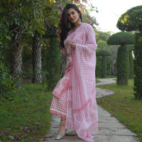 Thumbnail for NOZ2TOZ Women Pink And White Printed Viscose Rayon Kurta, Pant And Dupatta Set