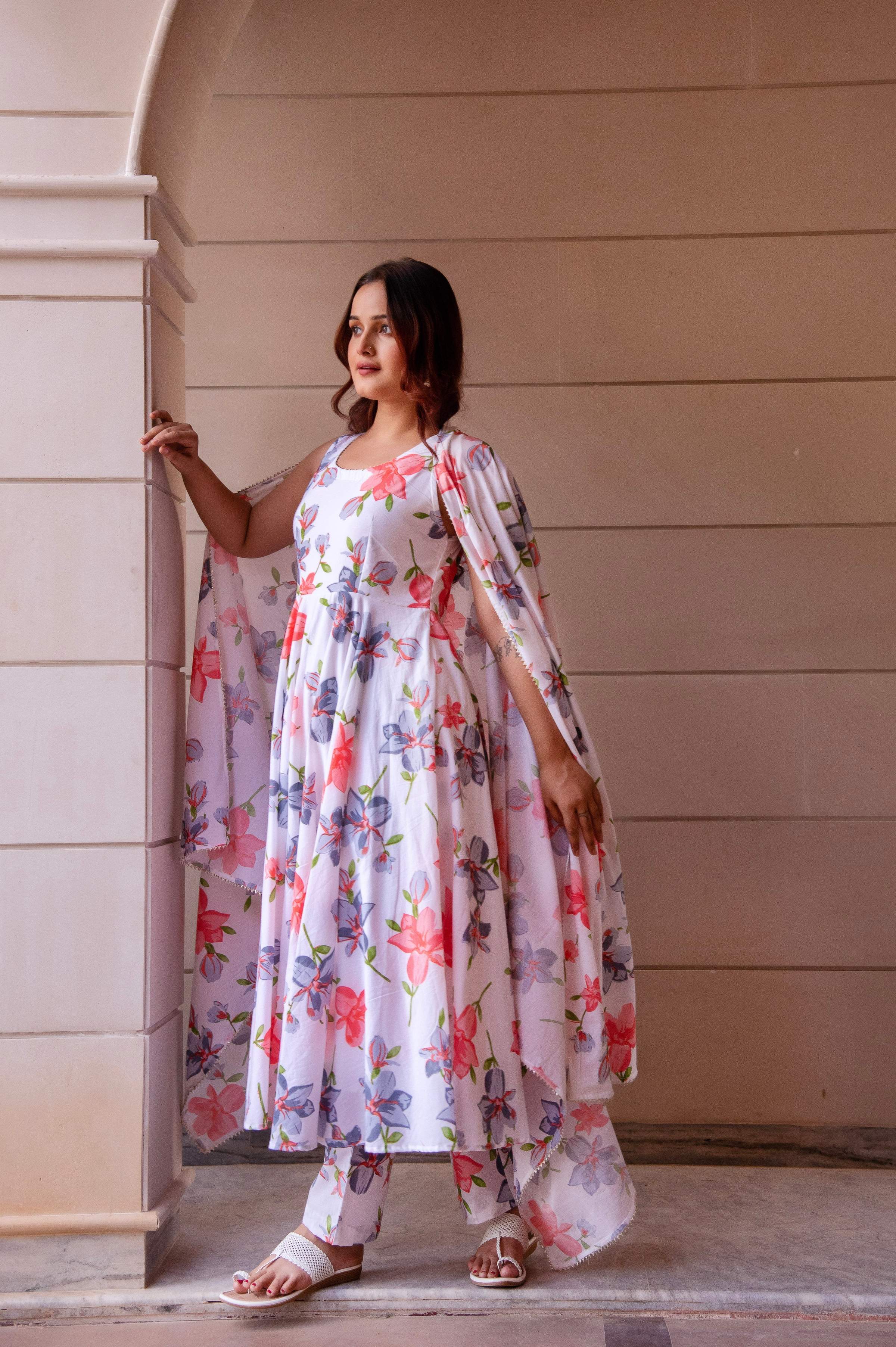 Pomcha Jaipur Kapas Red Lilly White Sleeveless Anarkali Set - Distacart