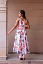 Thumbnail for Pomcha Jaipur Kapas Red Lilly White Sleeveless Anarkali Set - Distacart