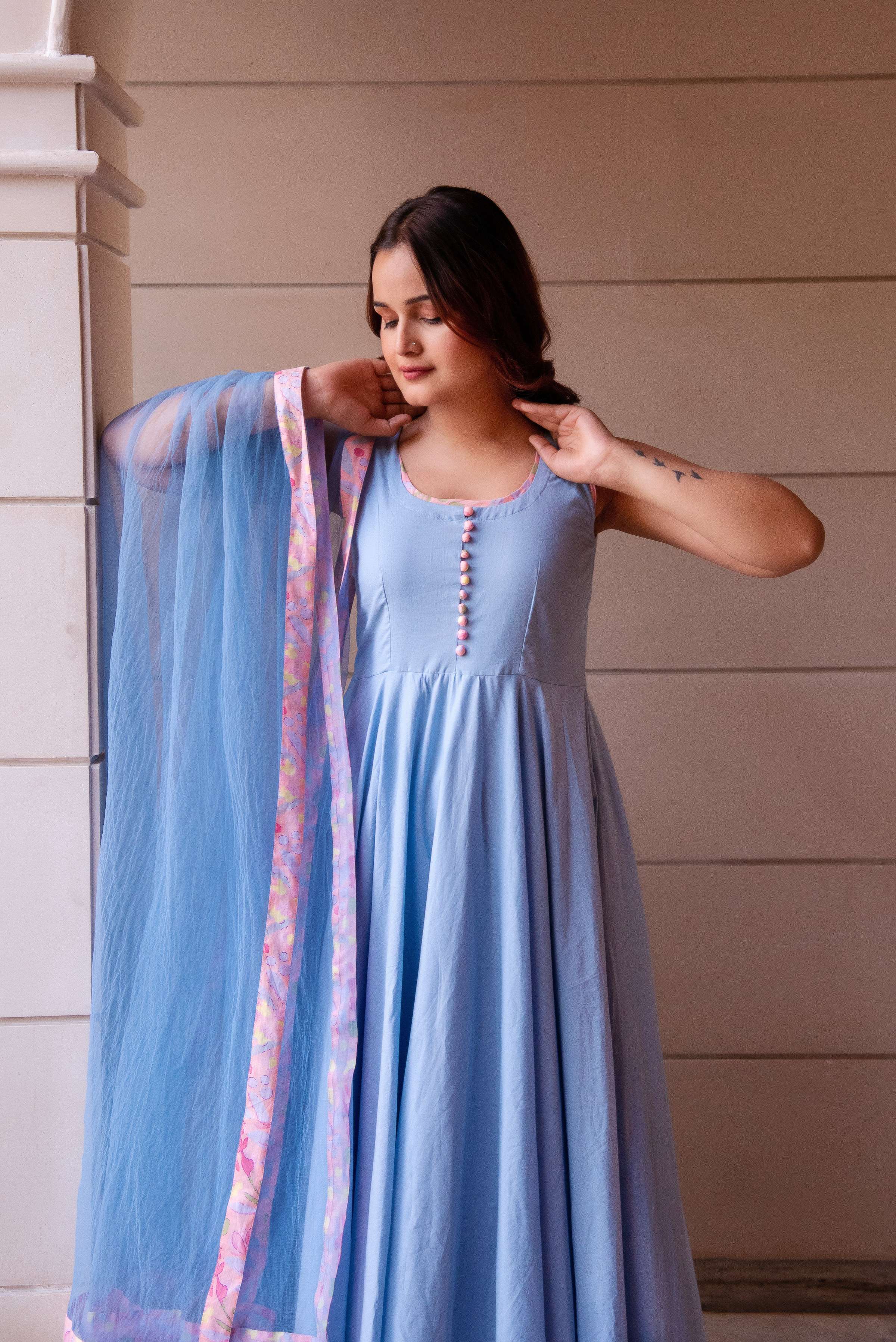 Pomcha Jaipur Kapas Powder Blue Printed Sleeveless Anarkali Set - Distacart
