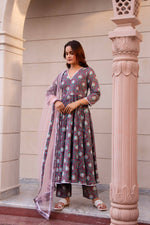 Thumbnail for Pomcha Jaipur Kapas Purple Paisley Printed Lace Anarkali Set - Distacart