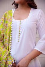 Thumbnail for Pomcha Jaipur Kapas Green White Suit Set - Distacart