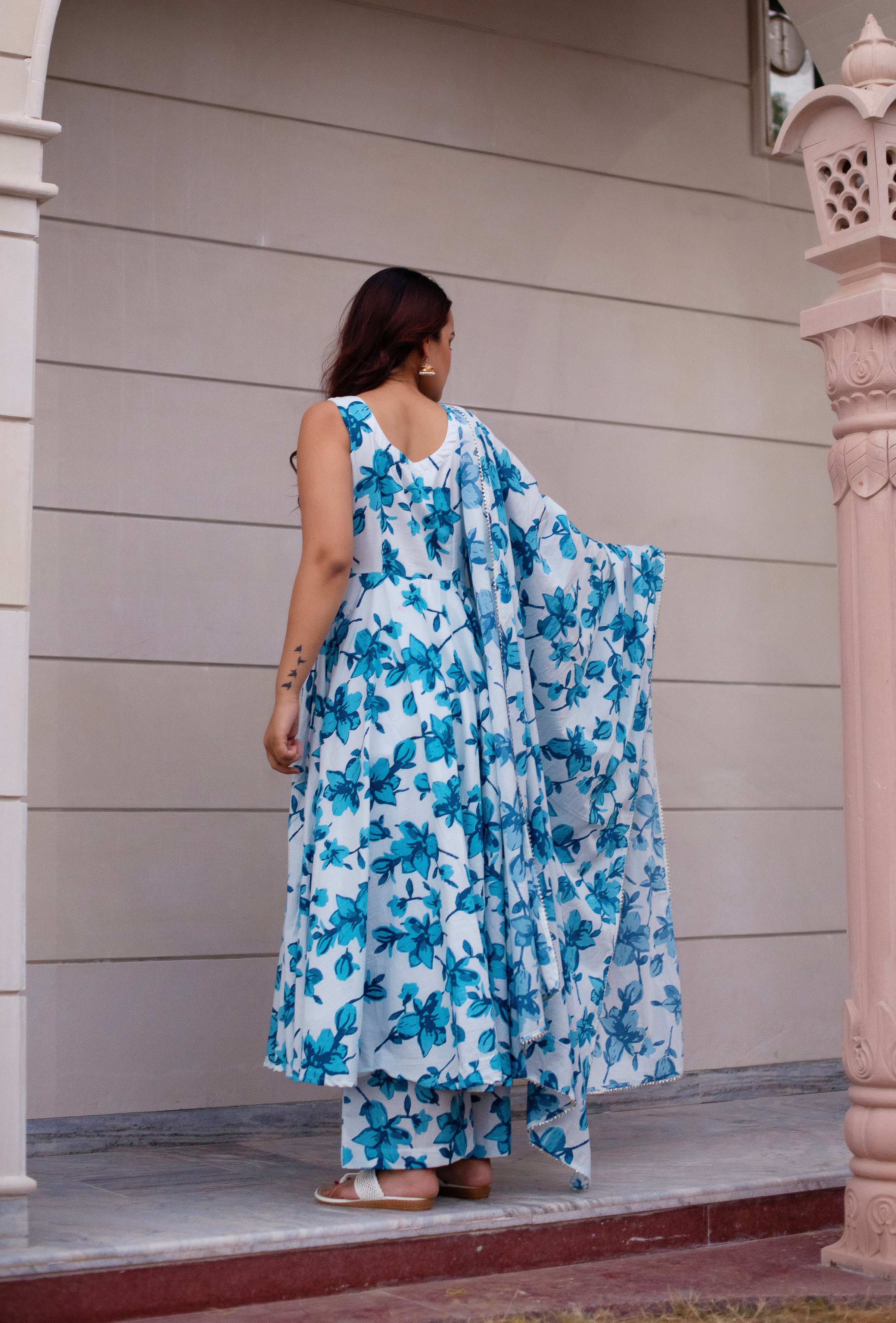 Pomcha Jaipur Kapas Blue Lily Sleeveless Anarkali Set - Distacart