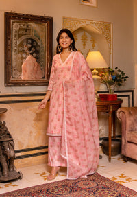 Thumbnail for Pomcha Jaipur Gaurangi Peach Muslin Printed Suit Set