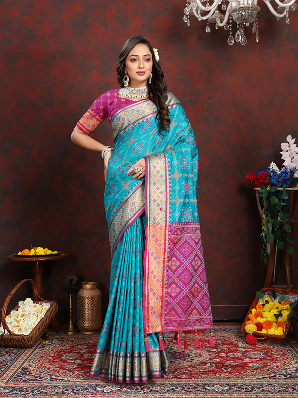Lorenvalley Fashion Firozi Patola Silk Woven Design with Zari Meenakari Weaving motifs motifs Pallu Saree - Distacart