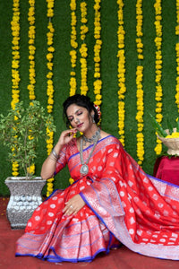 Thumbnail for Aastha Fashion Red Woven Soft Handloom Silk Saree with Blouse - Distacart