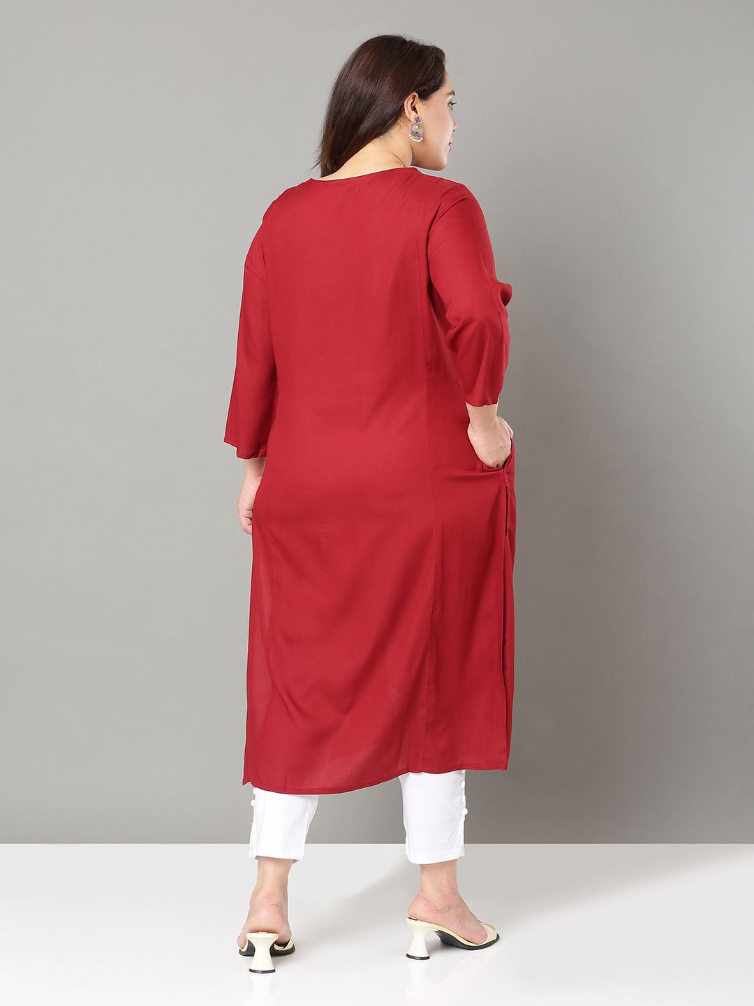 Sztori Plus Size Floral Yoke Design Thread Work Straight Kurta - Distacart