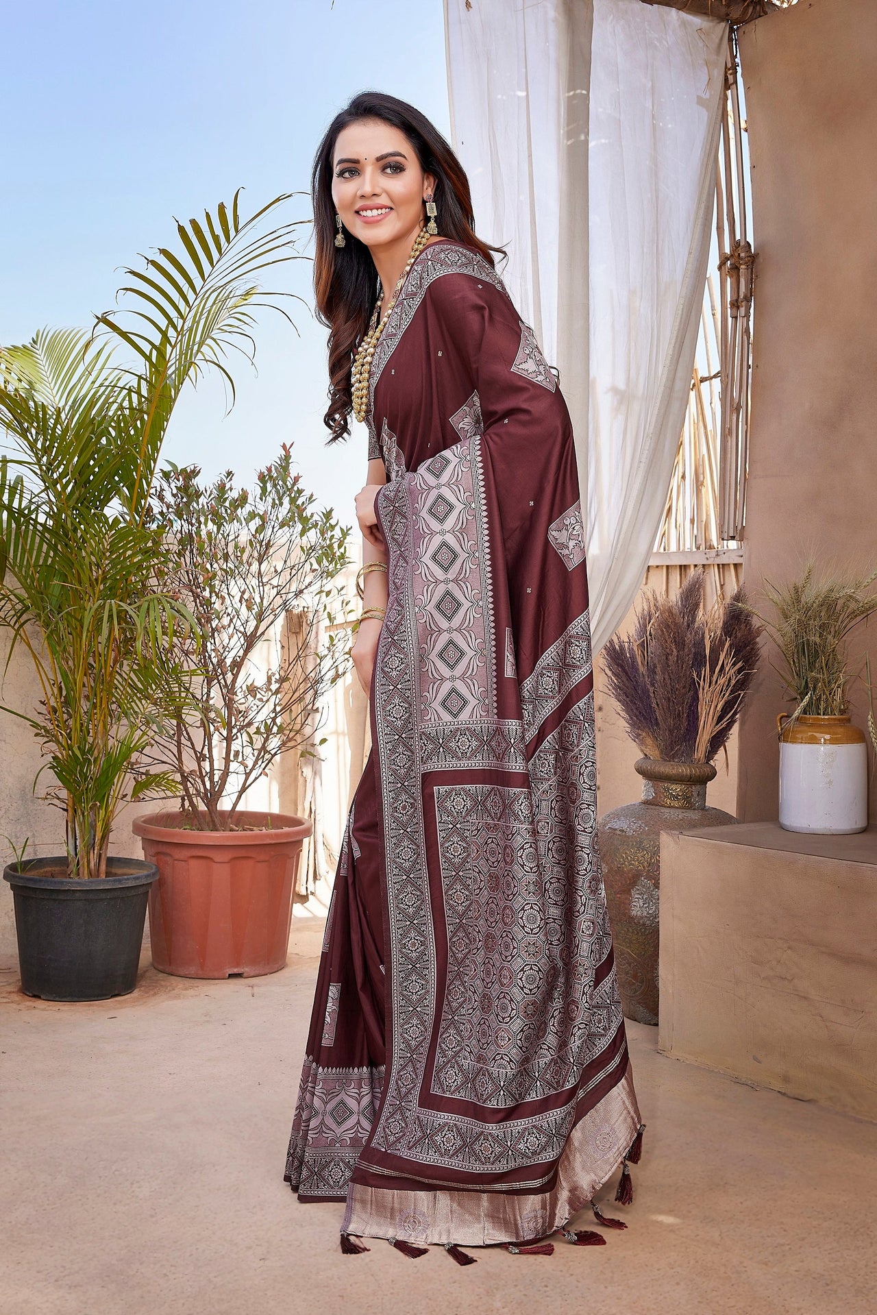 NOZ2TOZ Women Wedding Wear Zari Weaving Paithani Silk Saree with Unstitched Blouse - Coffee