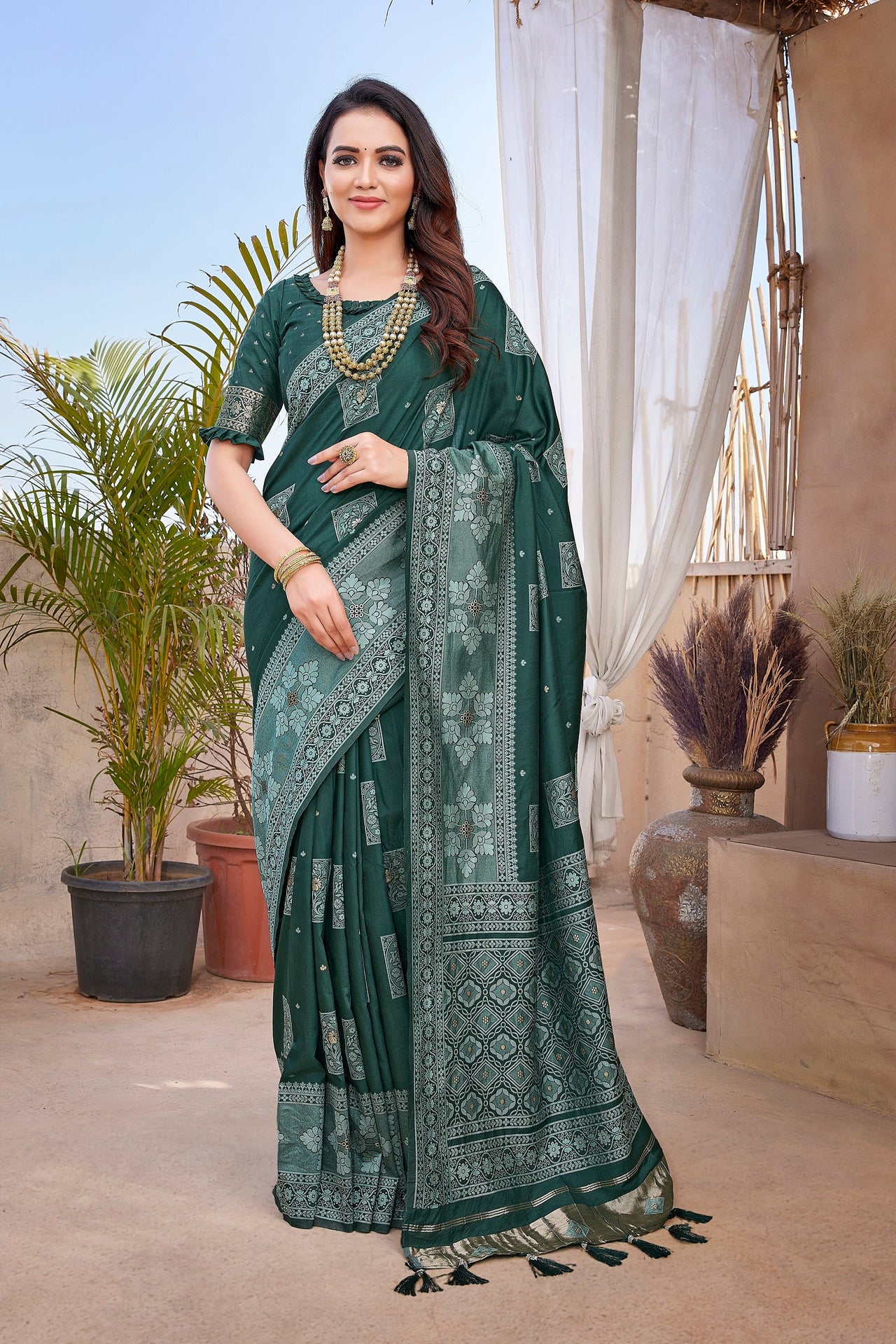 NOZ2TOZ Women Wedding Wear Zari Weaving Paithani Silk Saree with Unstitched Blouse - Green
