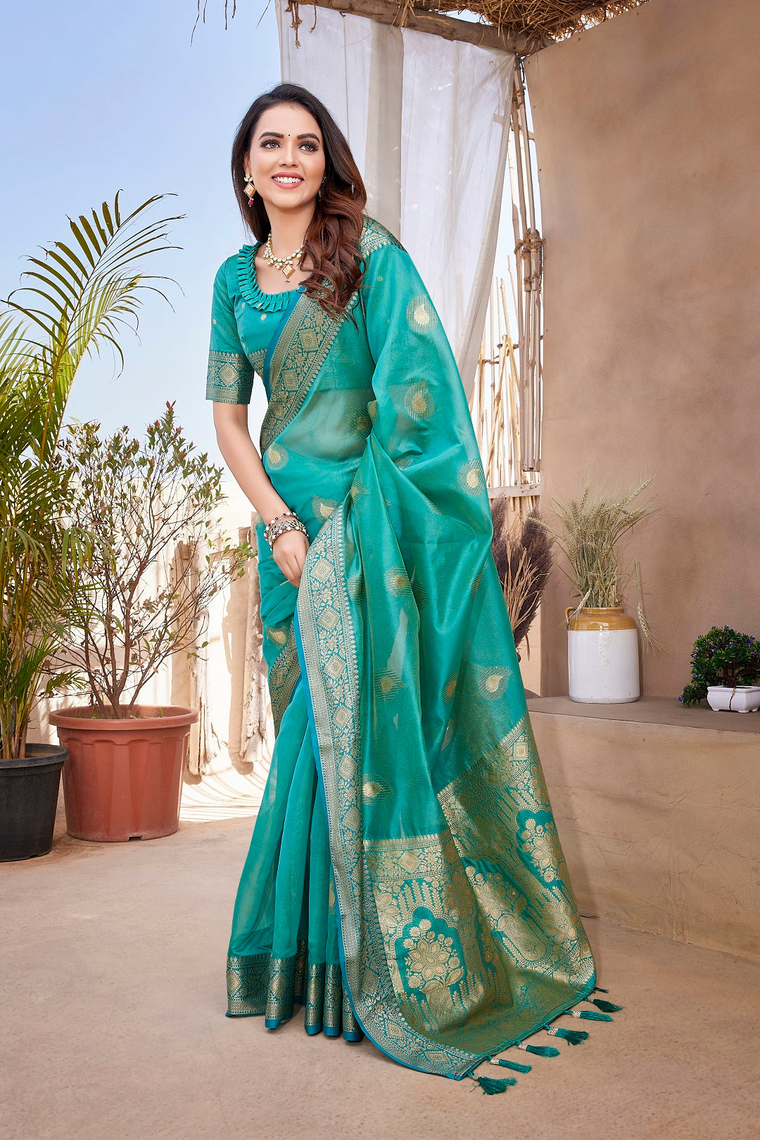 NOZ2TOZ Women Party Wear Pure Zari Silk Saree with Unstitched Blouse - Rama