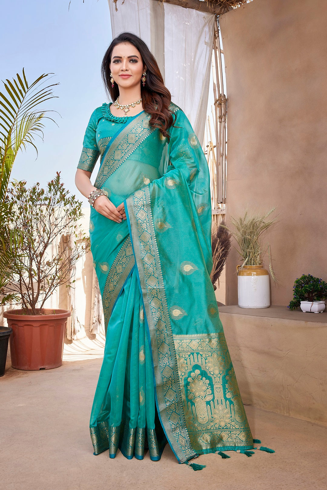 NOZ2TOZ Women Party Wear Pure Zari Silk Saree with Unstitched Blouse - Rama
