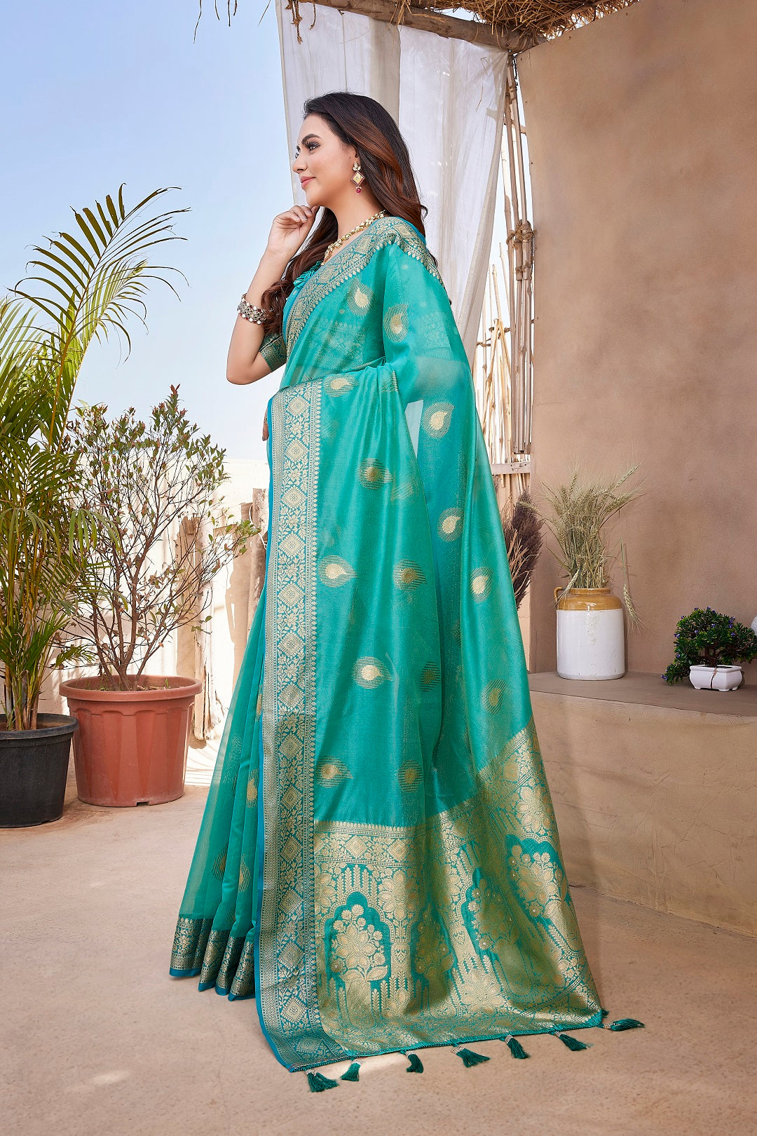 NOZ2TOZ Women Party Wear Pure Zari Silk Saree with Unstitched Blouse - Rama
