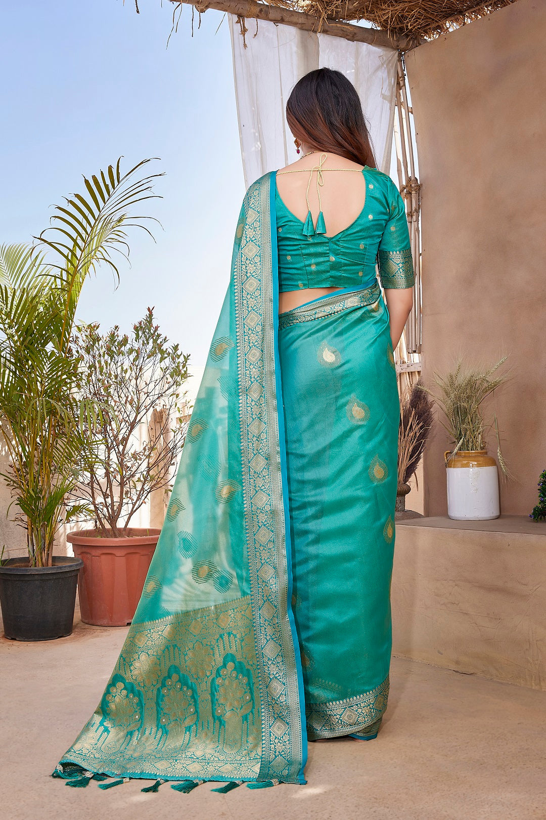 NOZ2TOZ Women Party Wear Pure Zari Silk Saree with Unstitched Blouse - Rama