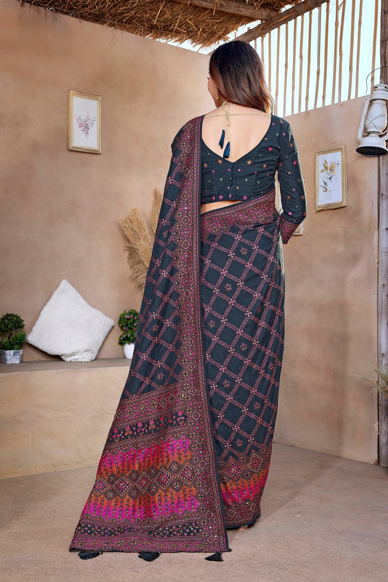 NOZ2TOZ Women Wedding Wear Jacquard Weaving Worked Pure Pashmina Saree with Unstitched Blouse - Navy Blue