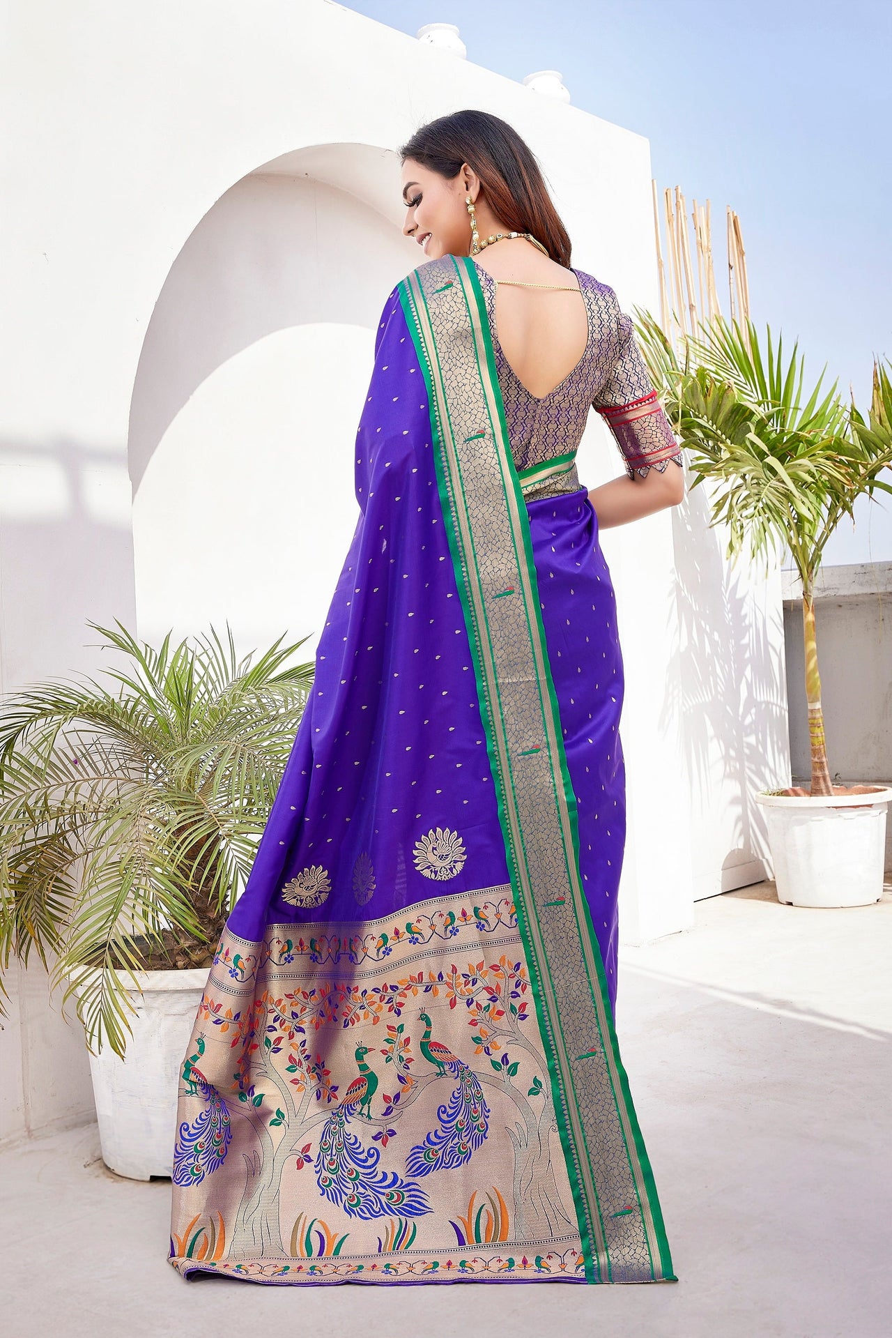 NOZ2TOZ Women Wedding Wear Zari Weaving Paithani Silk Saree with Unstitched Blouse - Blue