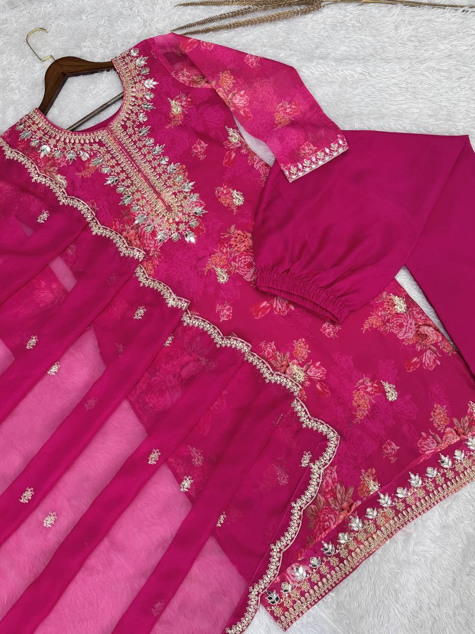 Prazu Fashion Pink Organza Embroidery Coding Sequin Salwar Suit
