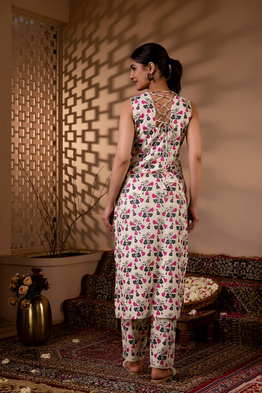 Women Off White Printed Straight Kurta With Trouser - Rasiya