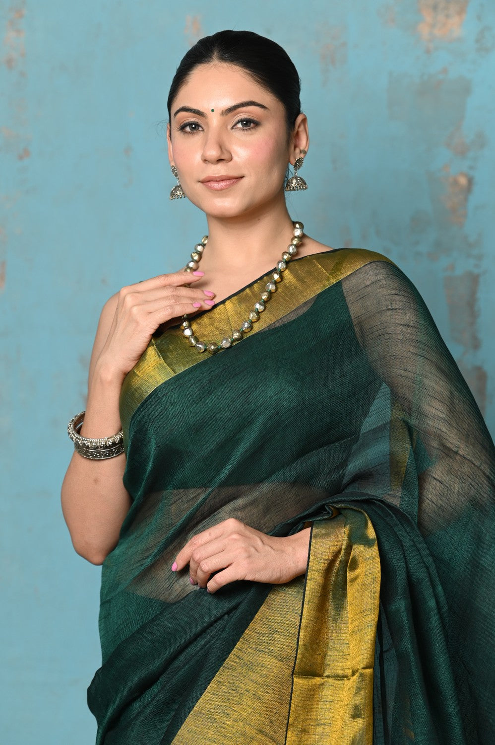 Very Much Indian Tyohaar - Handloom Pure Cotton Linen Saree With Golden Border - Dark Green - Distacart
