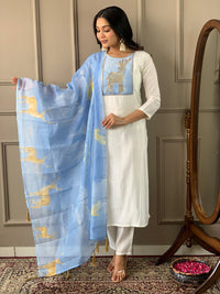 Thumbnail for Malishka Women's White Chanderi With Cotton Inner Embroidery Kurta Set With Dupatta