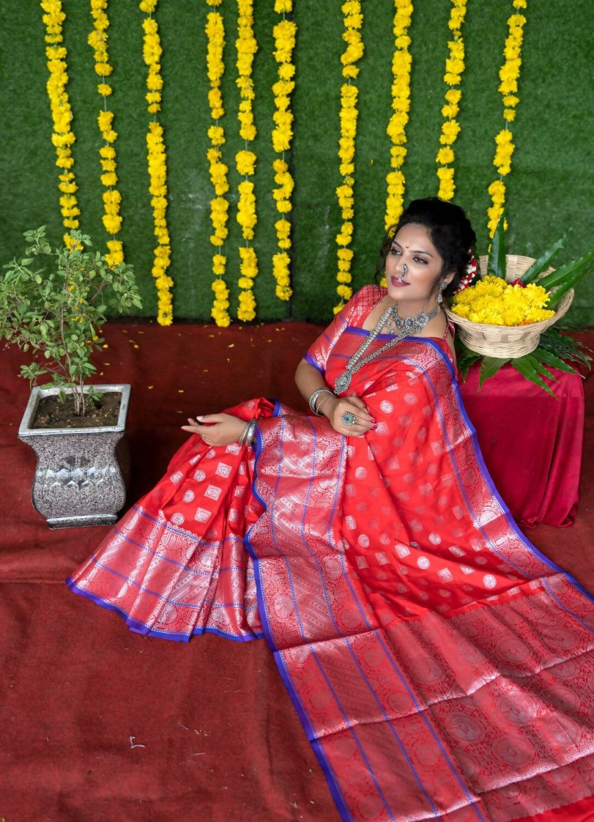 Aastha Fashion Red Woven Soft Handloom Silk Saree with Blouse - Distacart