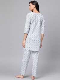 Thumbnail for Anubhutee White & Blue Pure Cotton Printed Night suit - Distacart