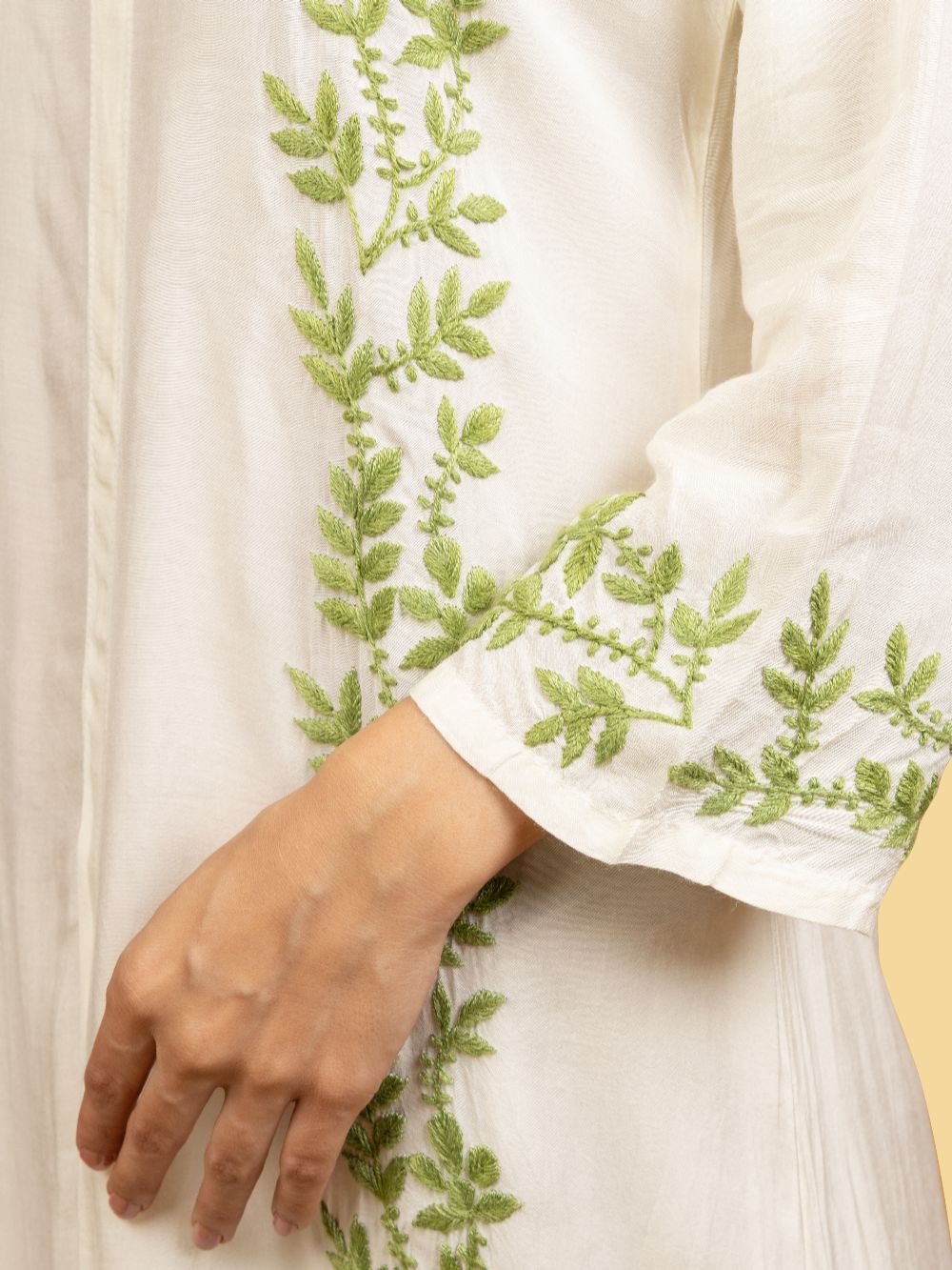 Gharana India Pure Muslin Short Chikankari Kurta
