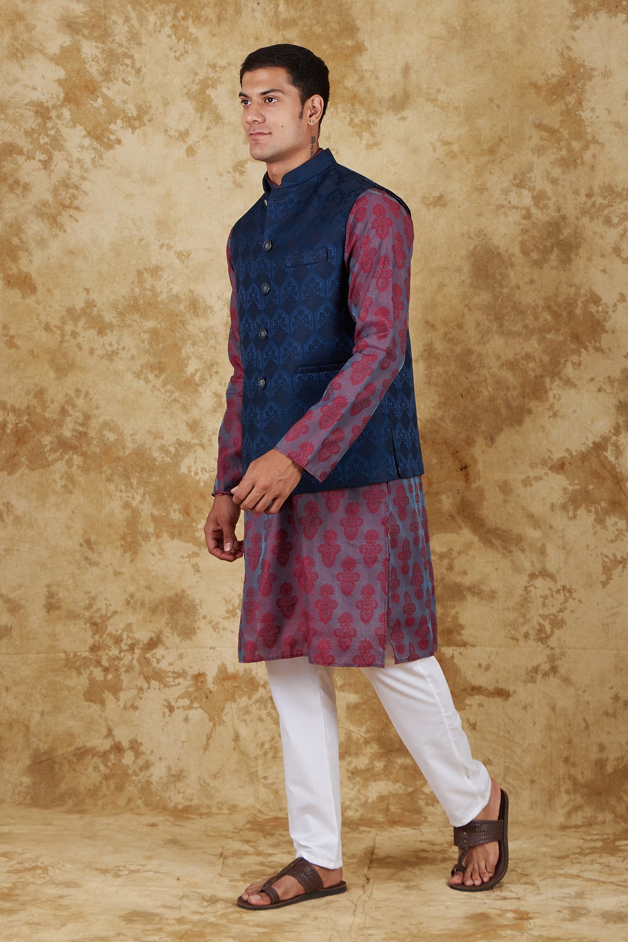 Bluesaanchi Men's Jacquard Rose Red With White Waistcoat Kurta Pajama Set