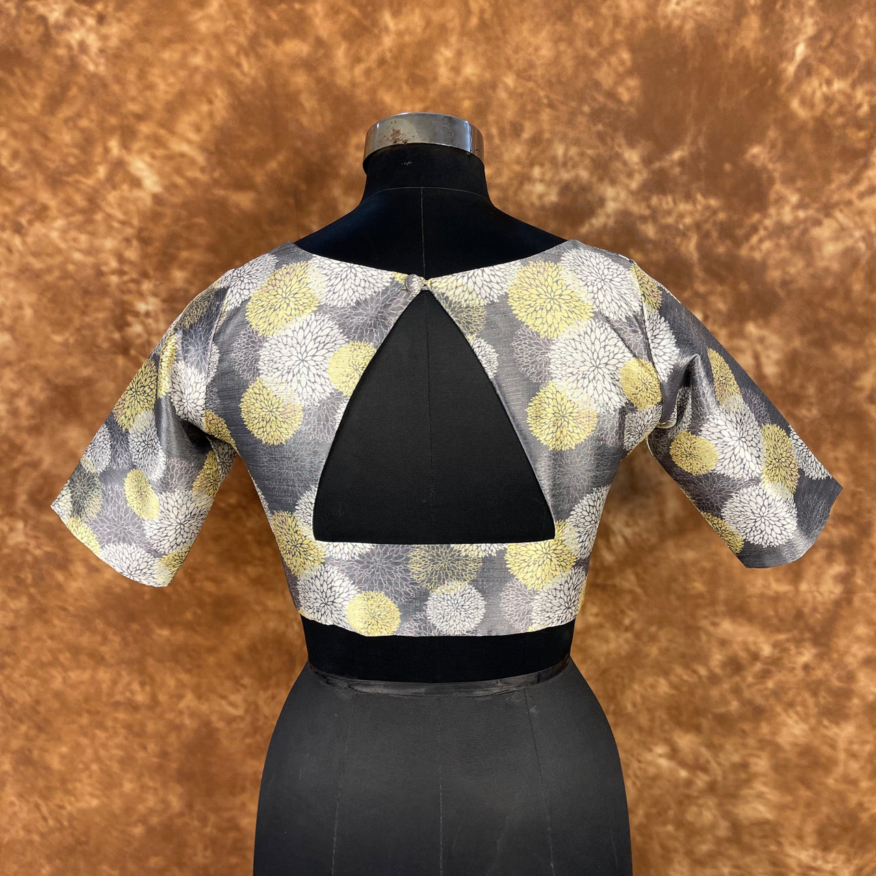 Multi Print Facade Ash Grey Coloured Silk Ready to Wear Blouse - kapda Tailor - Distacart