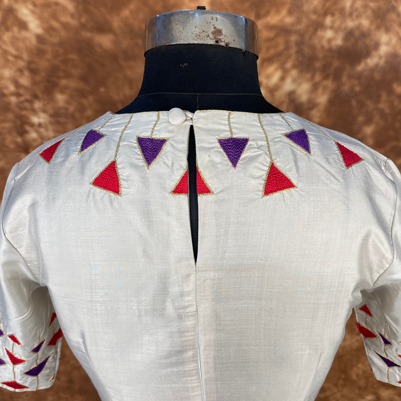 Silk Triangle Cream Coloured Silk Ready to Wear Blouse - kapda Tailor - Distacart