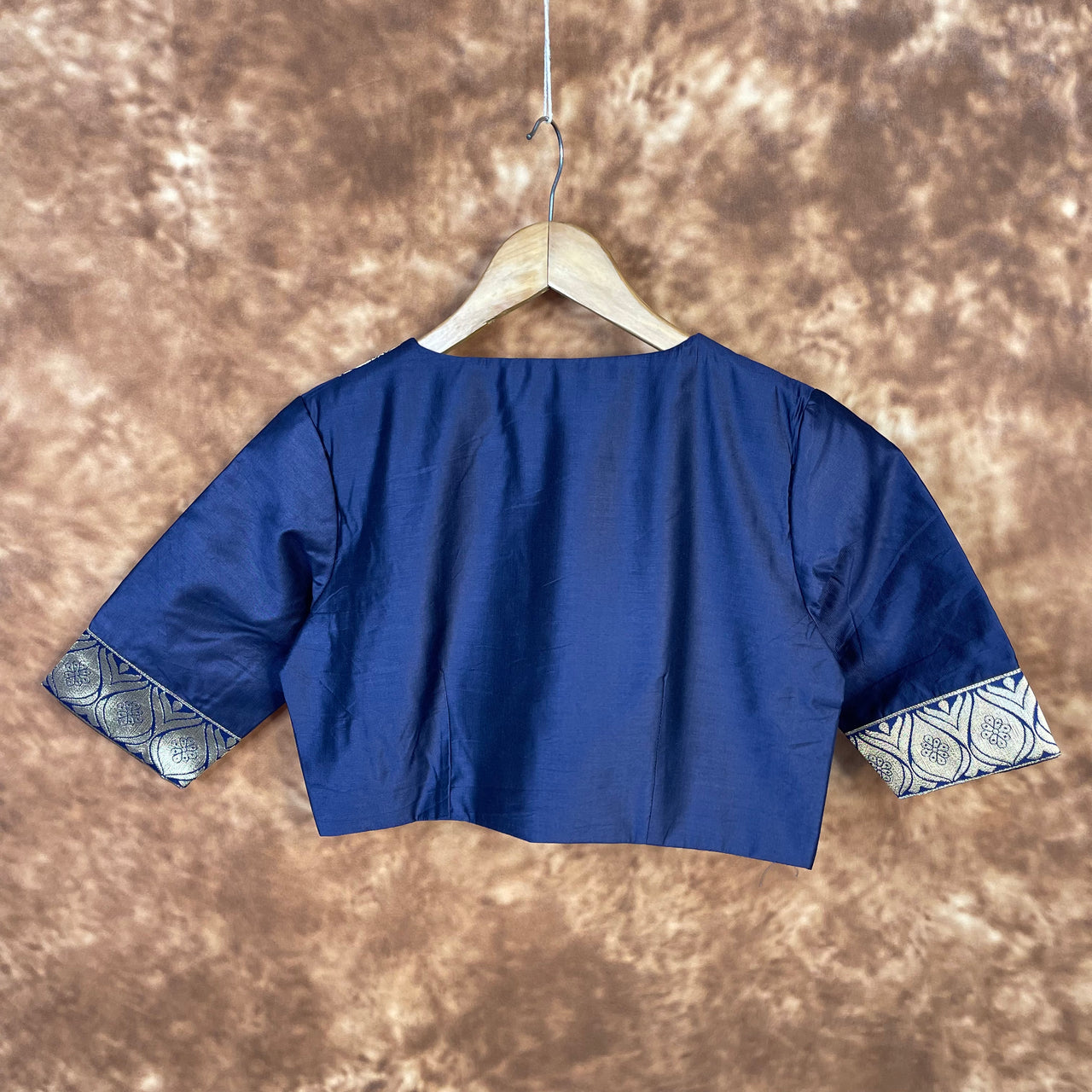 Deep Dive Lush Blue Coloured Silk / Broket Ready to Wear Blouse - kapda Tailor - Distacart