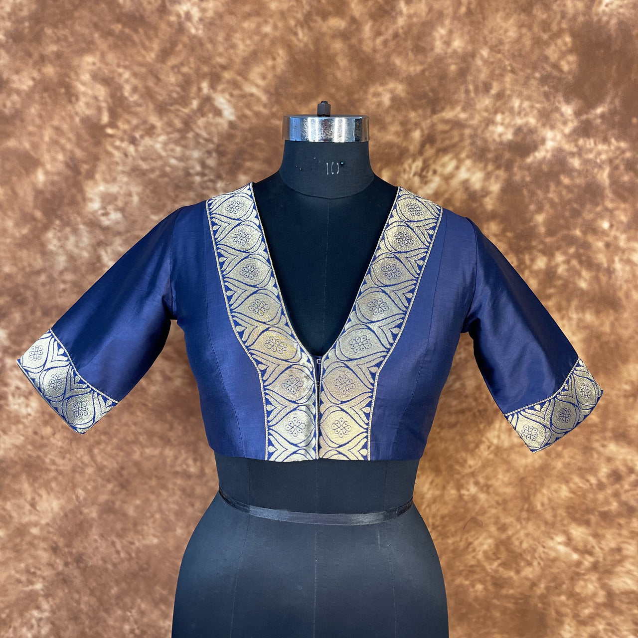 Deep Dive Lush Blue Coloured Silk / Broket Ready to Wear Blouse - kapda Tailor - Distacart