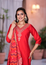 Thumbnail for Juniper Women's Red Zari Embroidered Viscose Kurta Set With Mirror Work - Distacart