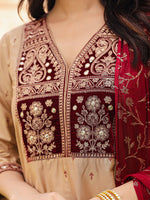 Thumbnail for Juniper Women's Gold Cotton Blend Printed Kurta Set - Distacart