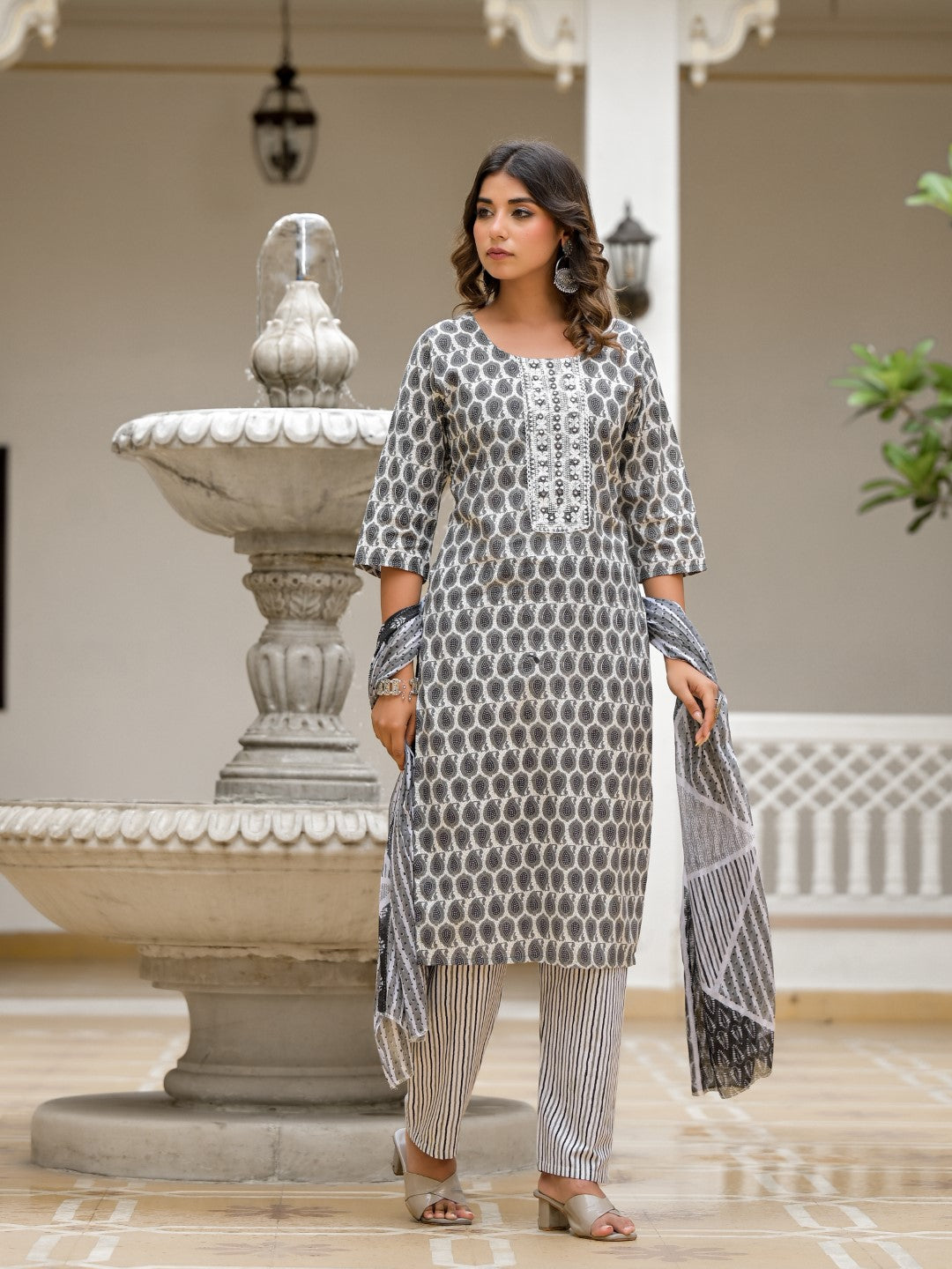 Juniper Women's Grey Ethnic Motif Printed Cotton Kurta, Pant And Dupatta Set With Thread & Mirror Work