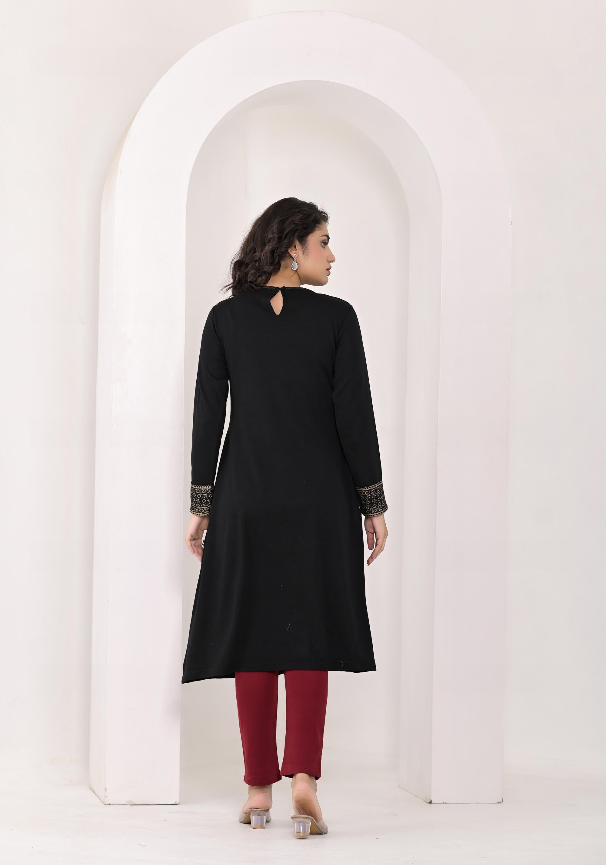 Juniper Women's Black Ethnic Motif Printed Cotton Winter Wear Kurta - Distacart