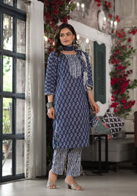 Thumbnail for Juniper Women's Blue Ethnic Motif Printed Cotton Kurta, Pant And Dupatta Set With Lace