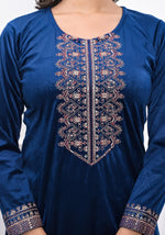 Thumbnail for Juniper Women's Velvet Blue Kurta & Pant Set With Thread Work & Sequins - Distacart