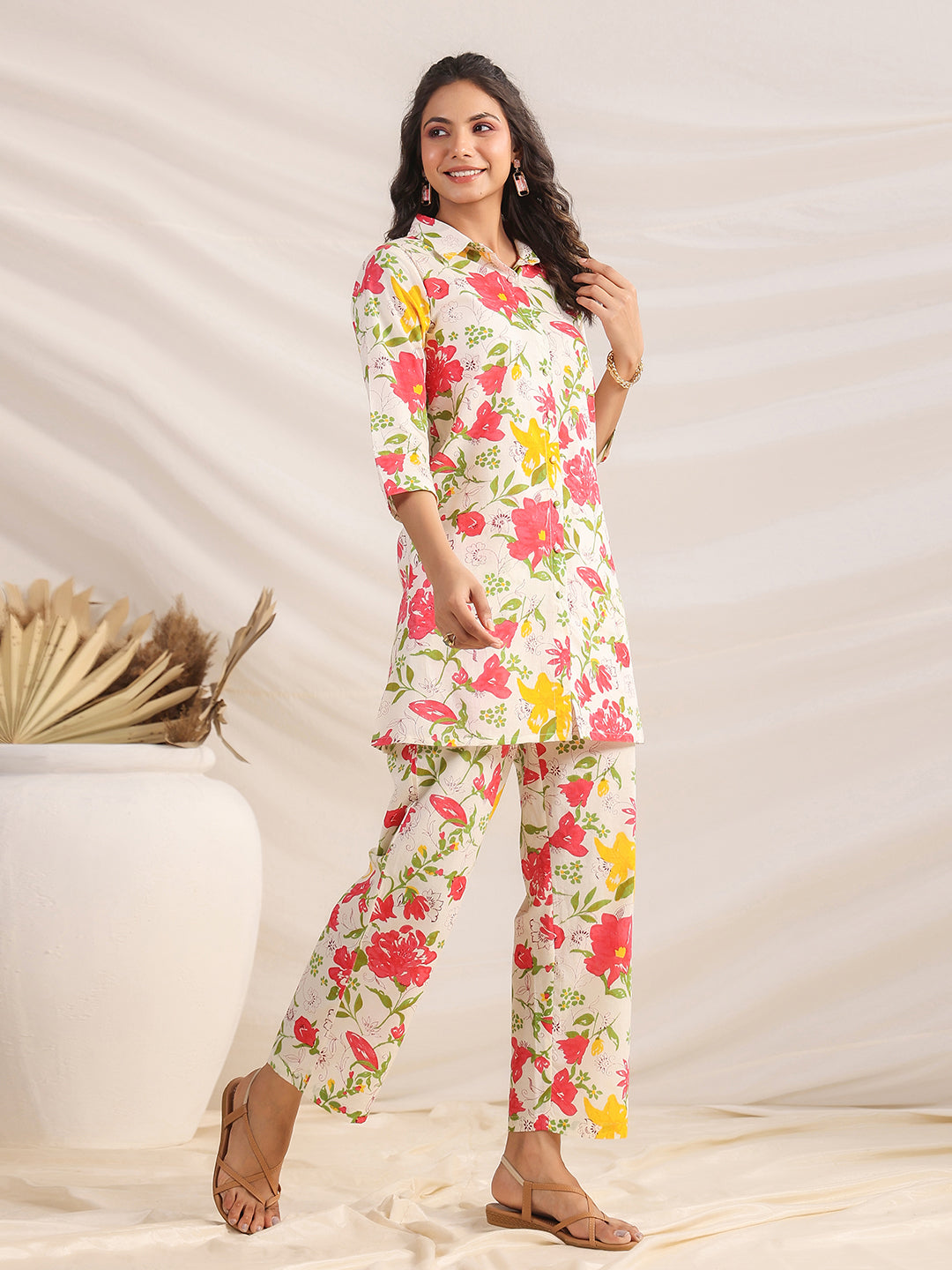 Janasya Straight Cambric Off White Floral Shirt Collar Co-Ords - Distacart