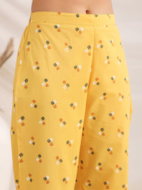 Thumbnail for Janasya Gathering Cambric Mustard Geometric Band Collar Co-Ords