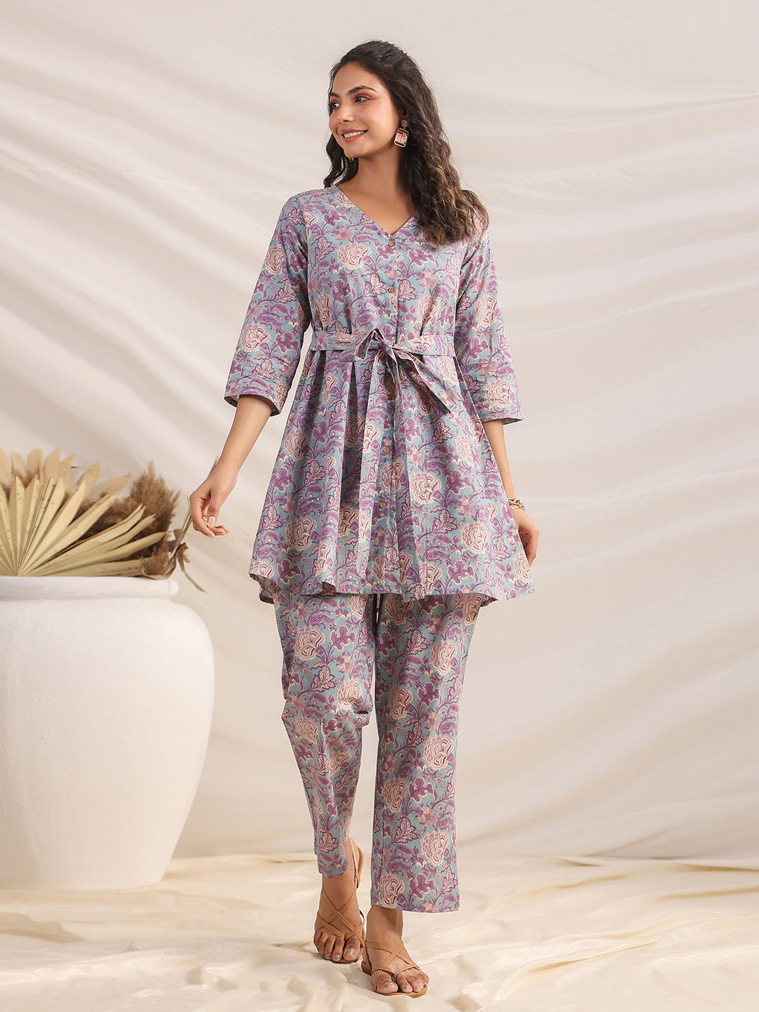 Janasya A-Line Cambric Grey Ethnic Motifs V-Neck Co-Ords - Distacart