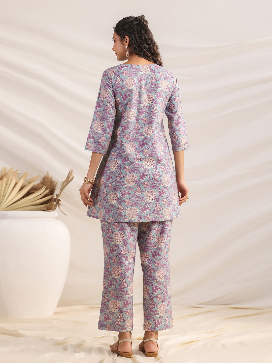 Janasya A-Line Cambric Grey Ethnic Motifs V-Neck Co-Ords - Distacart