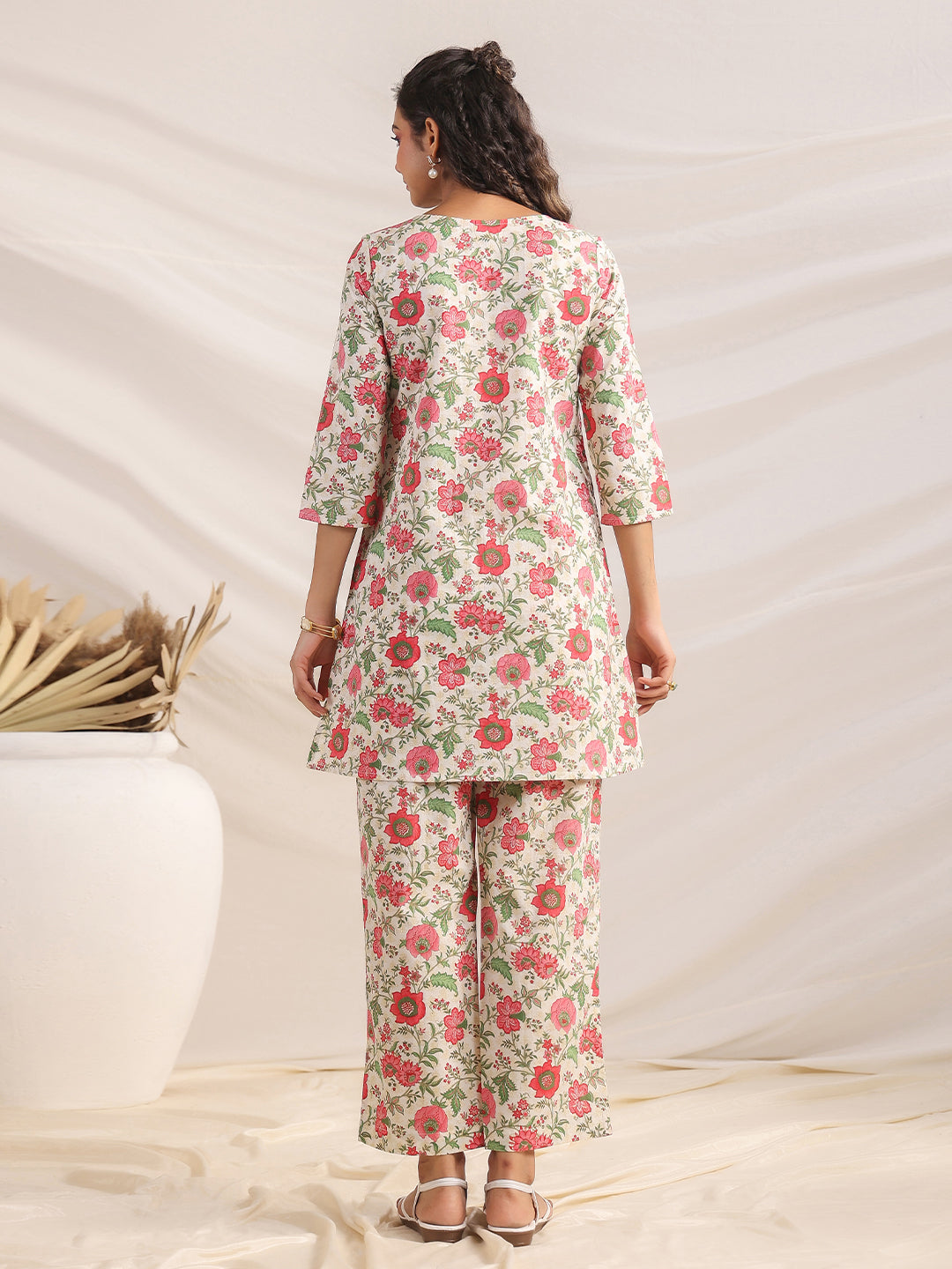Janasya A-Line Cambric Beige Floral Round Neck Co-Ords - Distacart