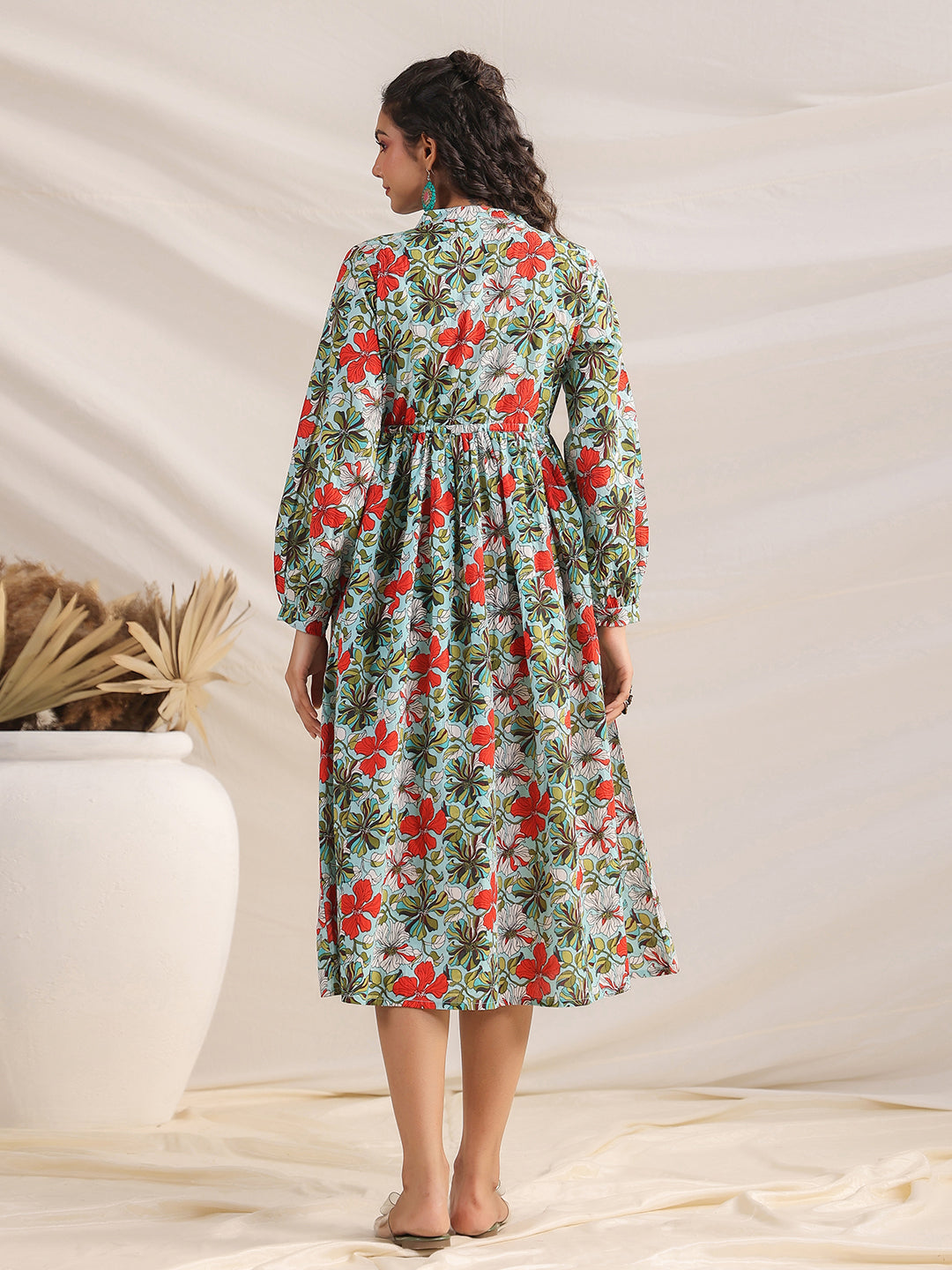 Janasya Pleated Cambric Blue Floral Band Collar Dress - Distacart