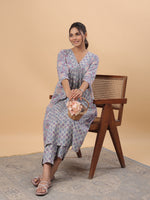 Thumbnail for Janasya Light Blue Cambric Floral Set - Distacart